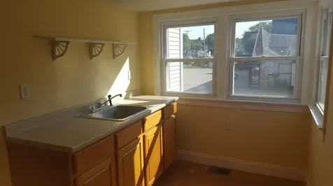 216 Central Street Hudson NH 03051