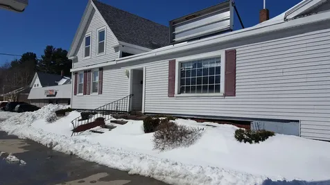 216 Central Street Hudson NH 03051