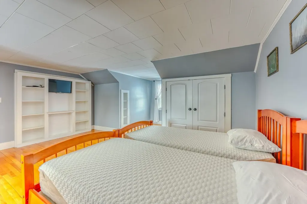 166 Bethlehem Road Littleton NH 03561