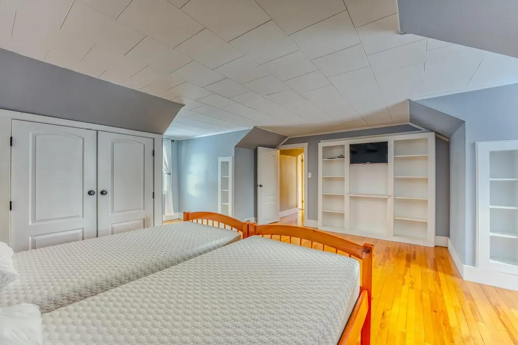 166 Bethlehem Road Littleton NH 03561