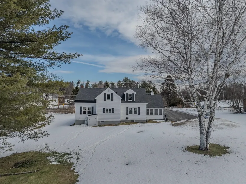166 Bethlehem Road Littleton NH 03561