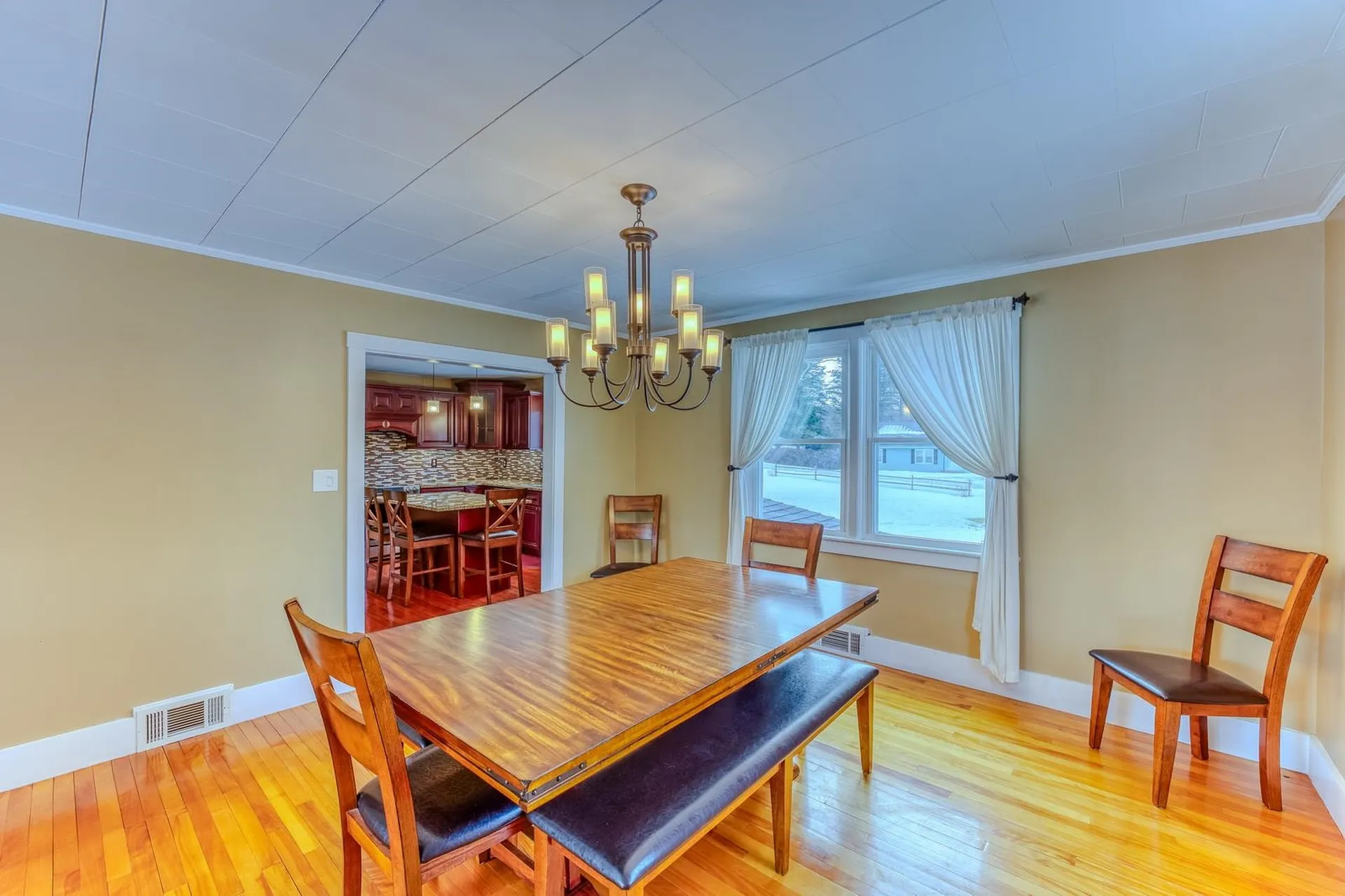 166 Bethlehem Road Littleton NH 03561