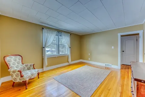 166 Bethlehem Road Littleton NH 03561