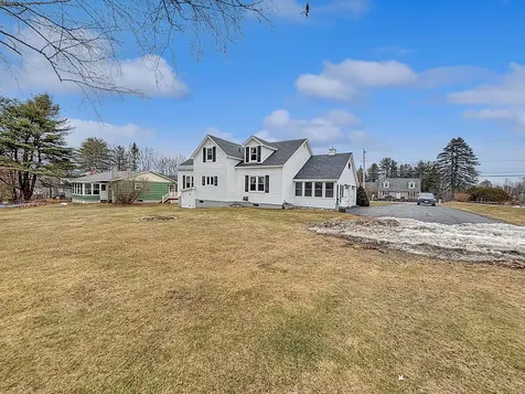 166 Bethlehem Road Littleton NH 03561