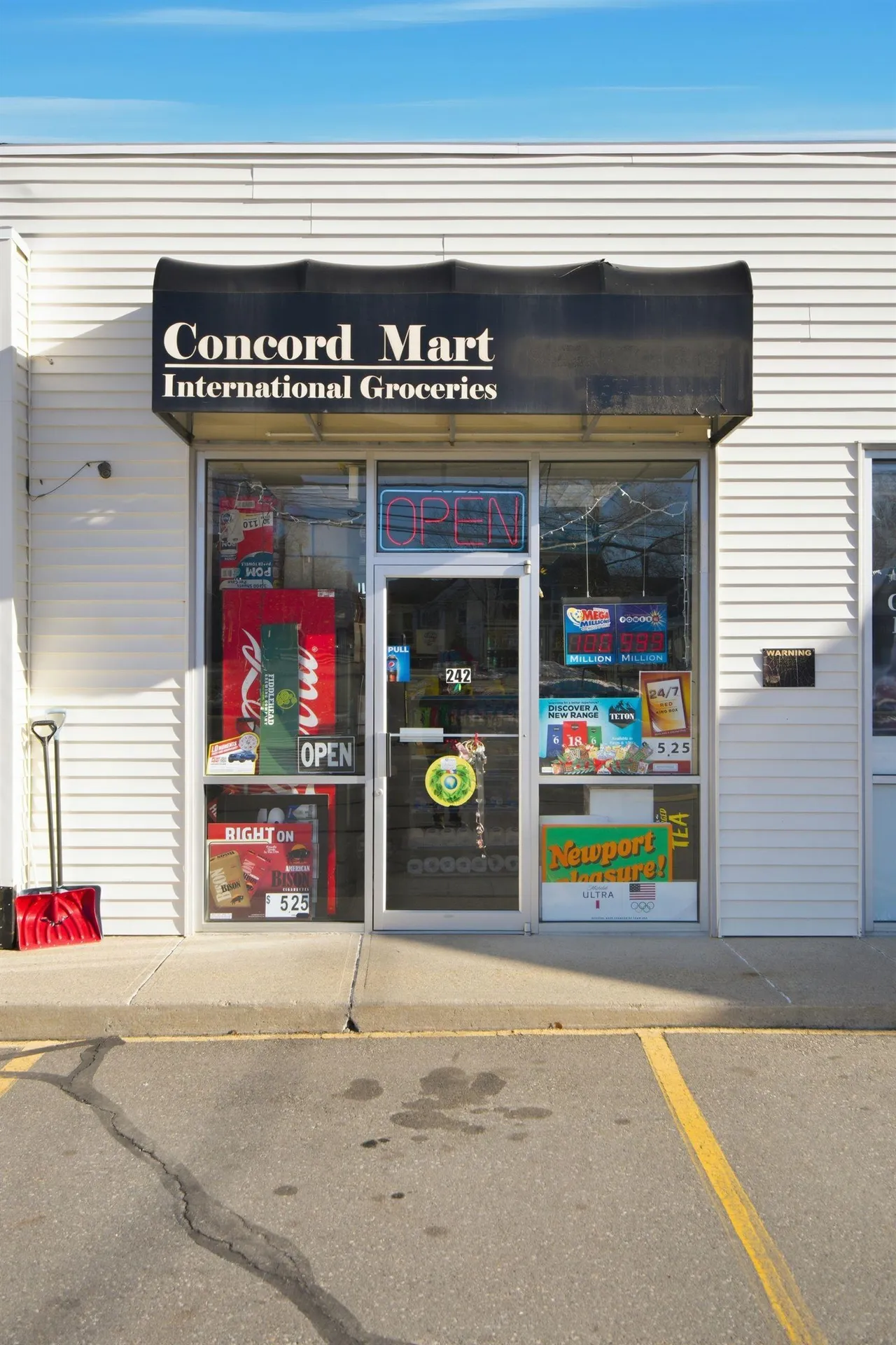 242 N Main Street Concord NH 03301