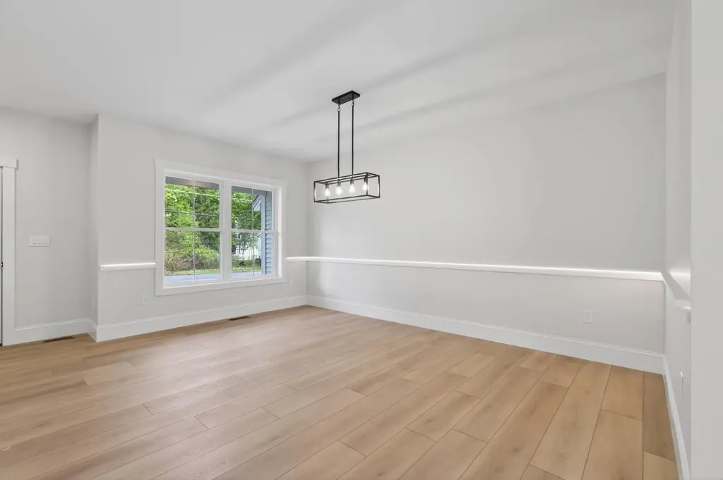5 Highland Avenue Salem NH 03079