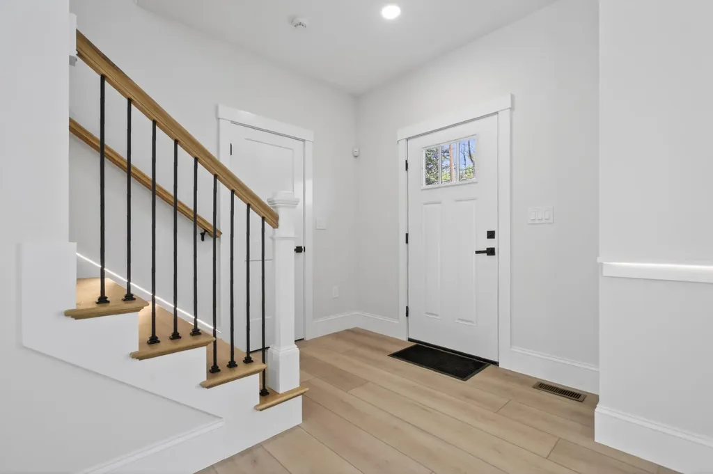 5 Highland Avenue Salem NH 03079