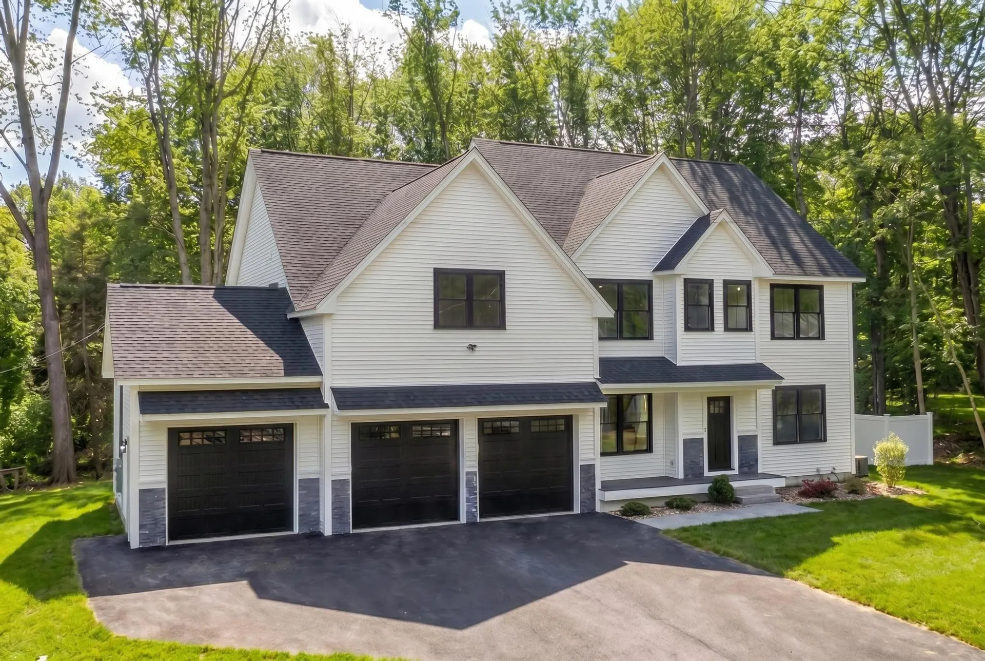 5 Highland Avenue Salem NH 03079
