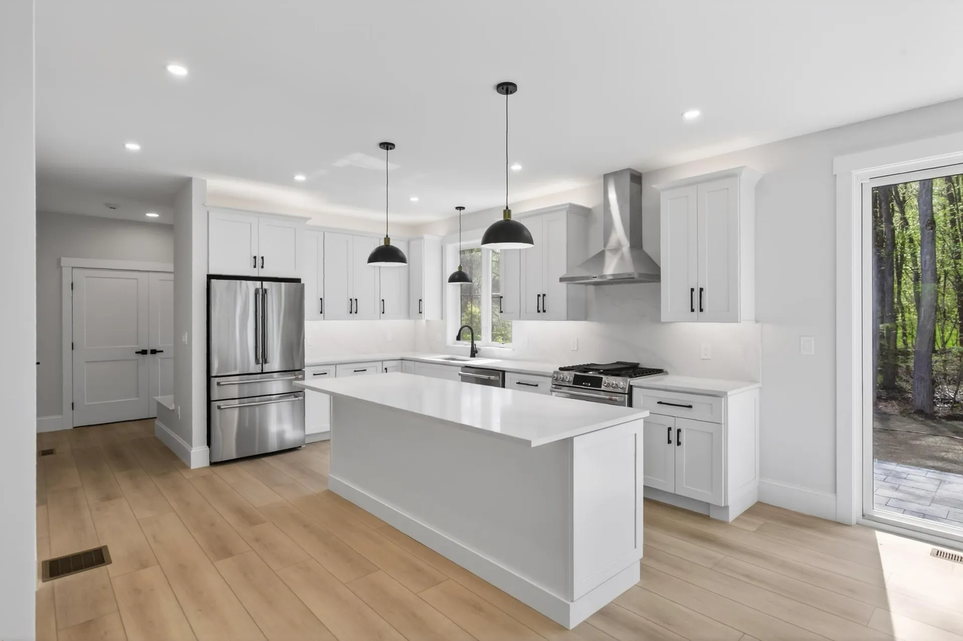5 Highland Avenue Salem NH 03079