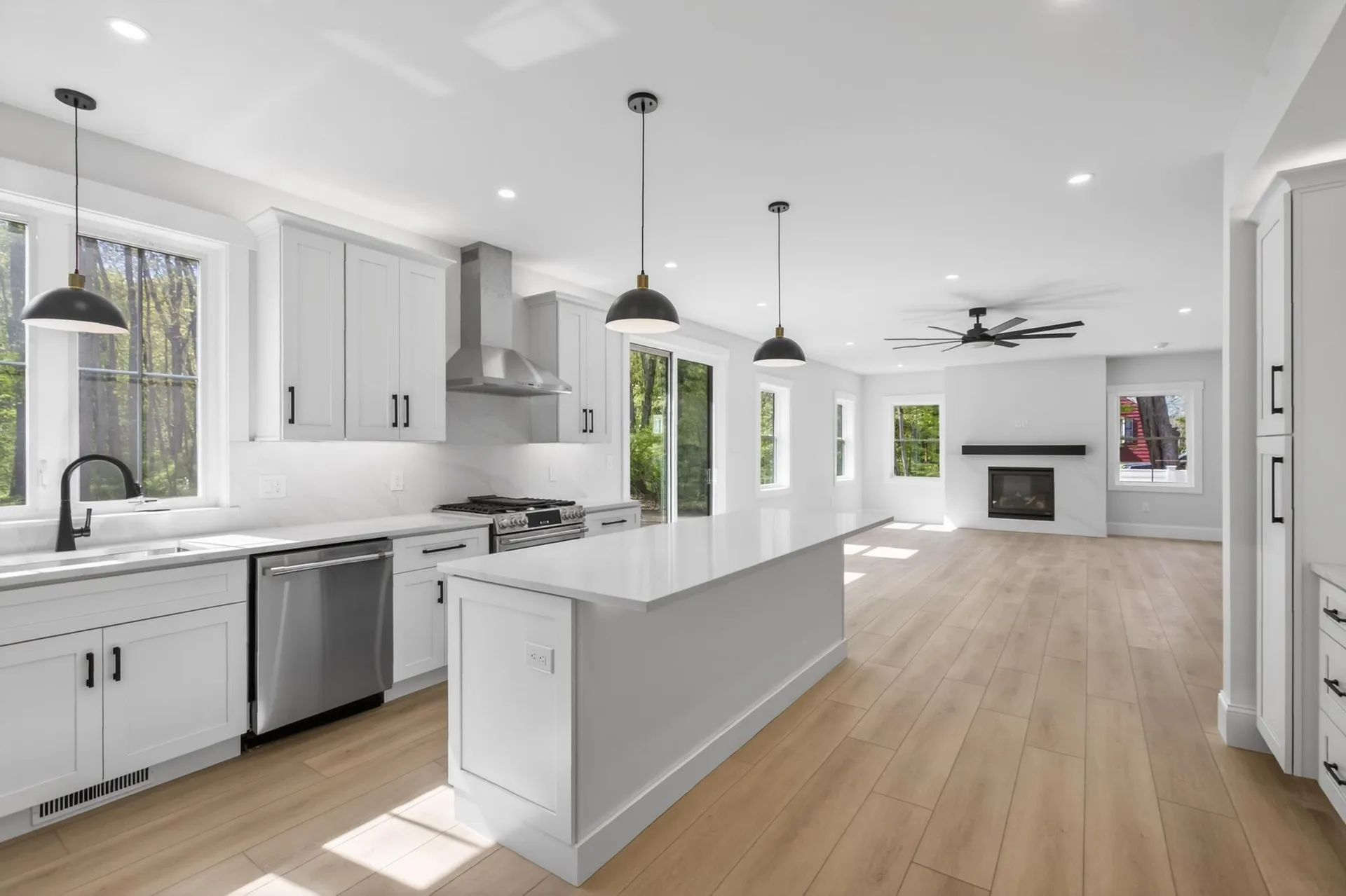 5 Highland Avenue Salem NH 03079