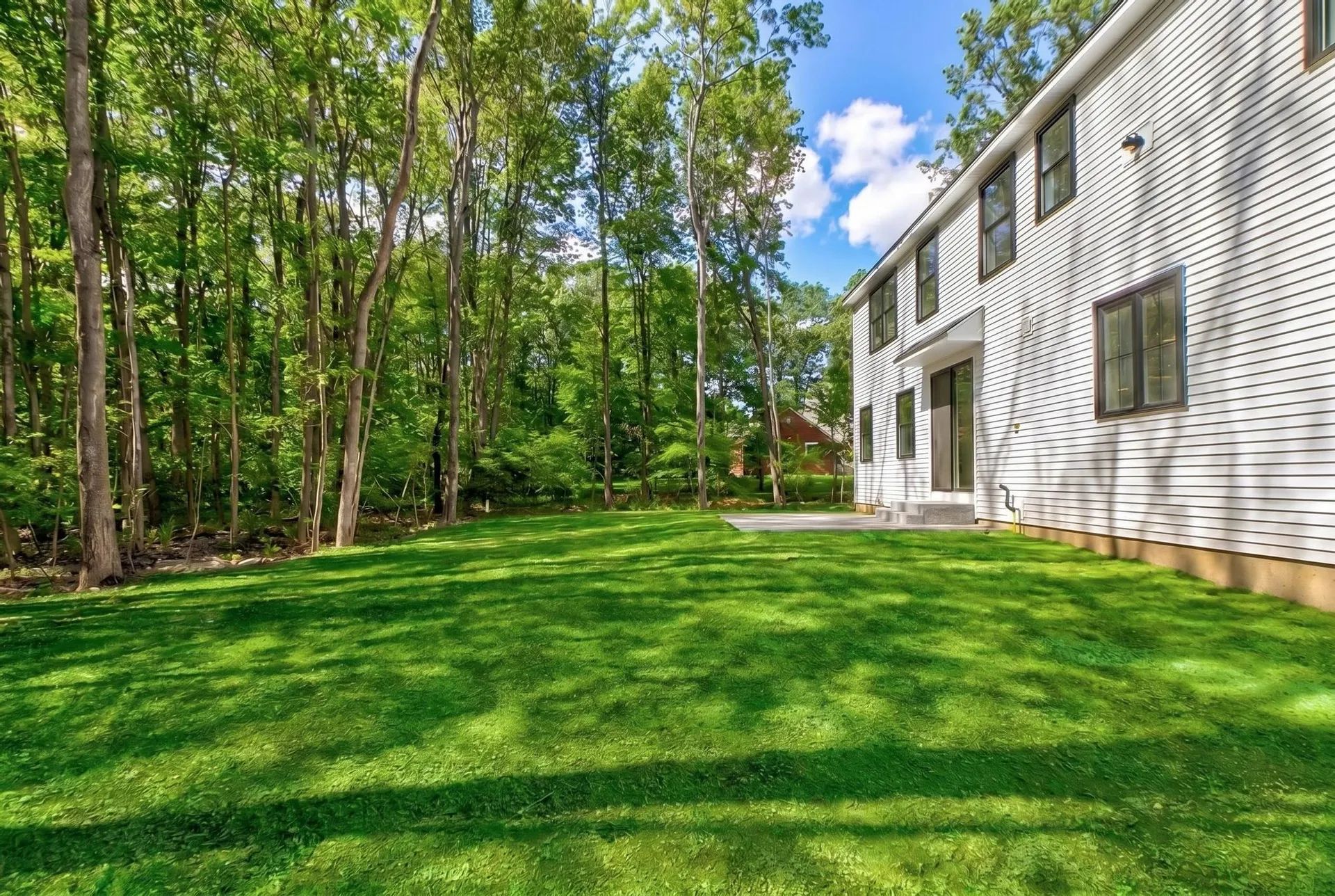 5 Highland Avenue Salem NH 03079