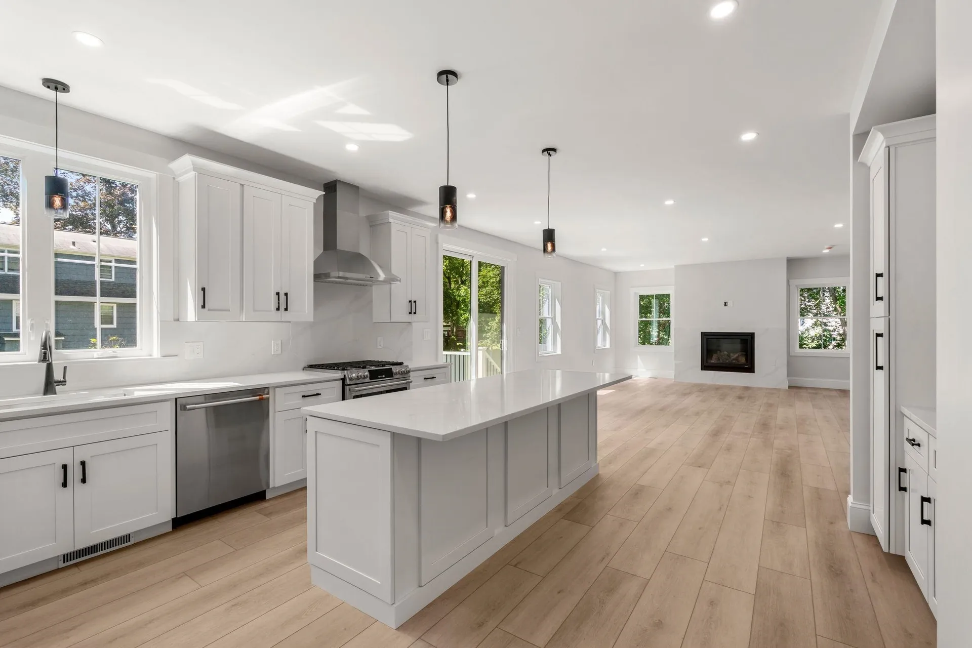 5 Highland Avenue Salem NH 03079