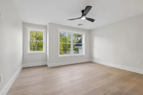 5 Highland Avenue Salem NH 03079