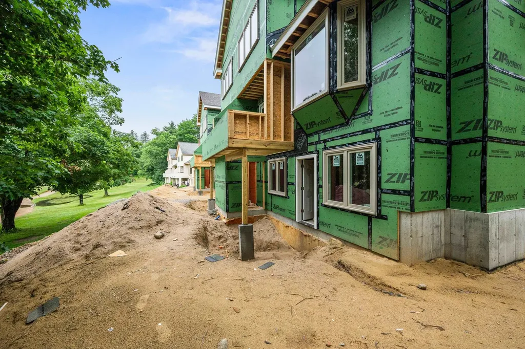 7A Hurlin Lane Jackson NH 03846