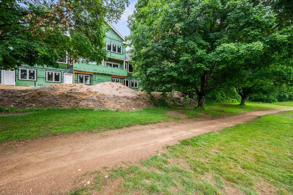 7A Hurlin Lane Jackson NH 03846