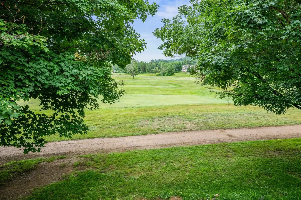 7A Hurlin Lane Jackson NH 03846