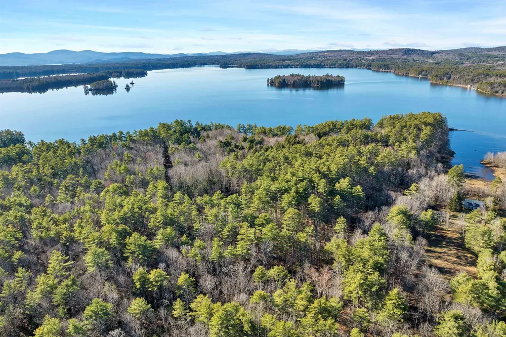 Camp Road Wolfeboro NH 03894