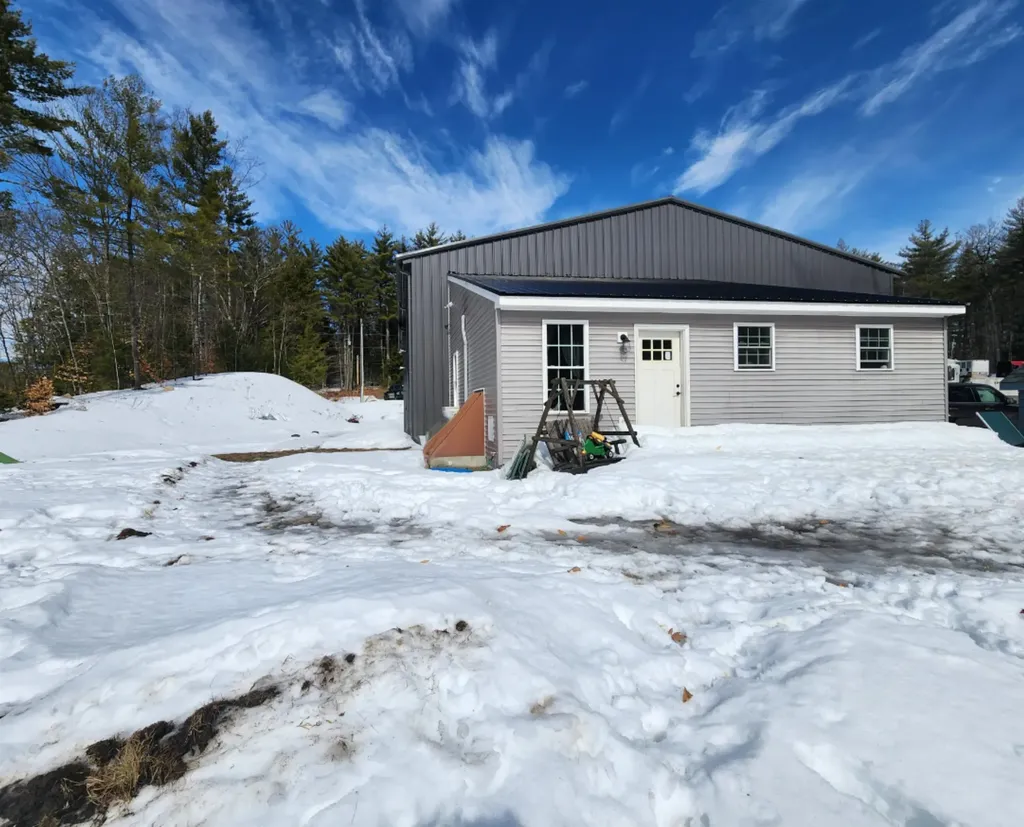 237 North Bennington Road Bennington NH 03442