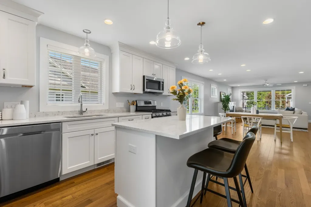27 Mulberry Lane Epping NH 03042