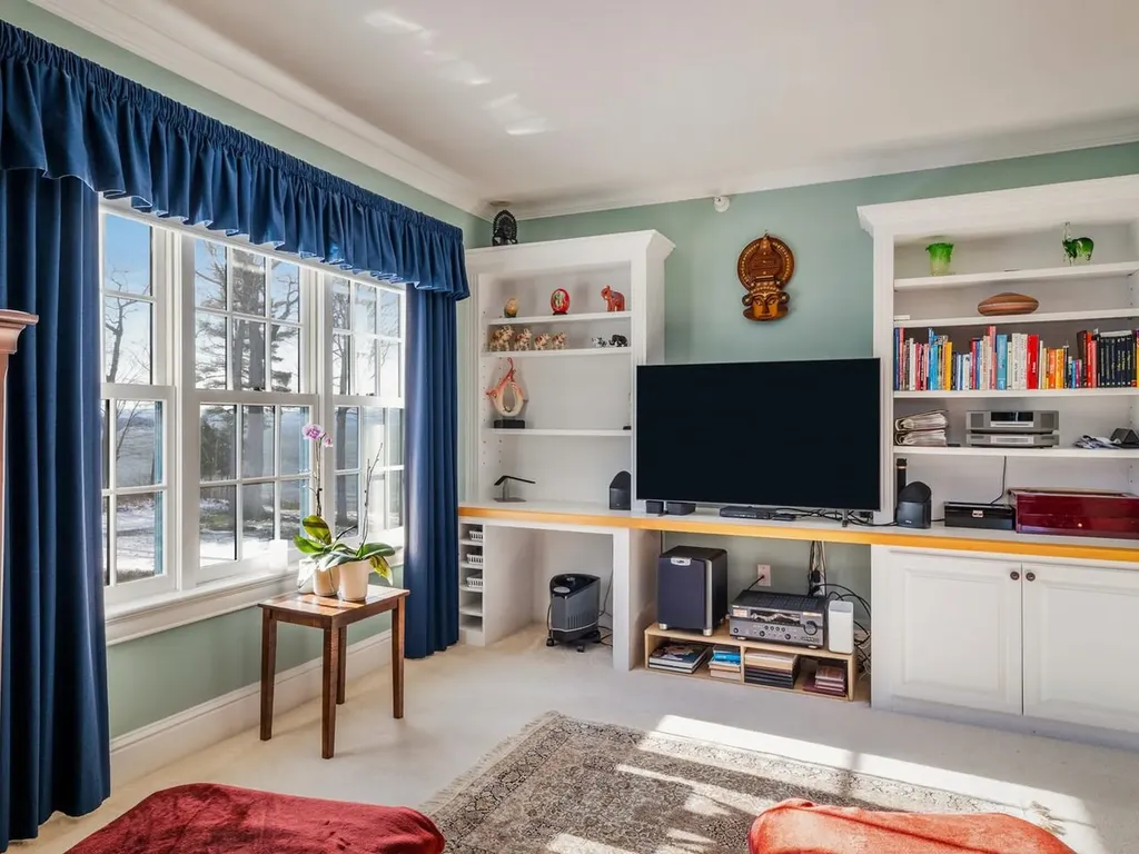 345 Morgan Drive Shelburne VT 05482