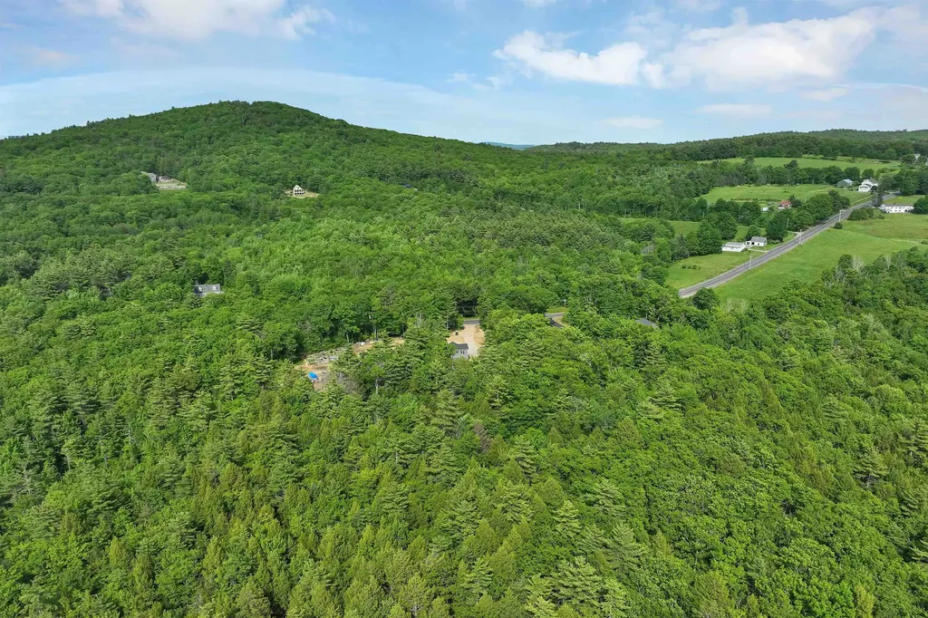 626 Province Road Gilmanton NH 03237