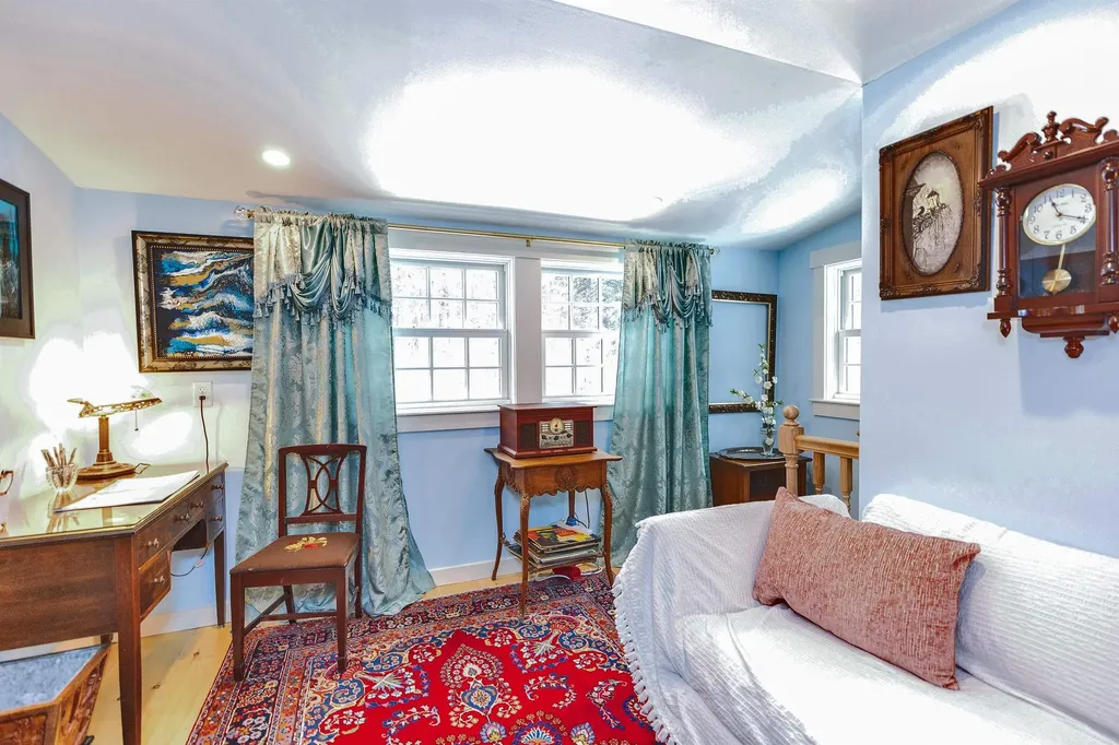 1481 Bennington Road Francestown NH 03043