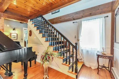 1481 Bennington Road Francestown NH 03043