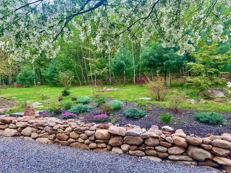 1481 Bennington Road Francestown NH 03043