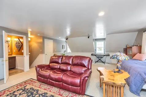 1481 Bennington Road Francestown NH 03043