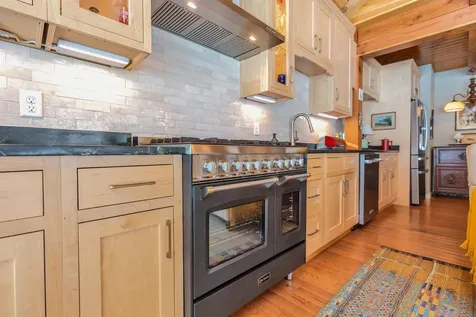 1481 Bennington Road Francestown NH 03043