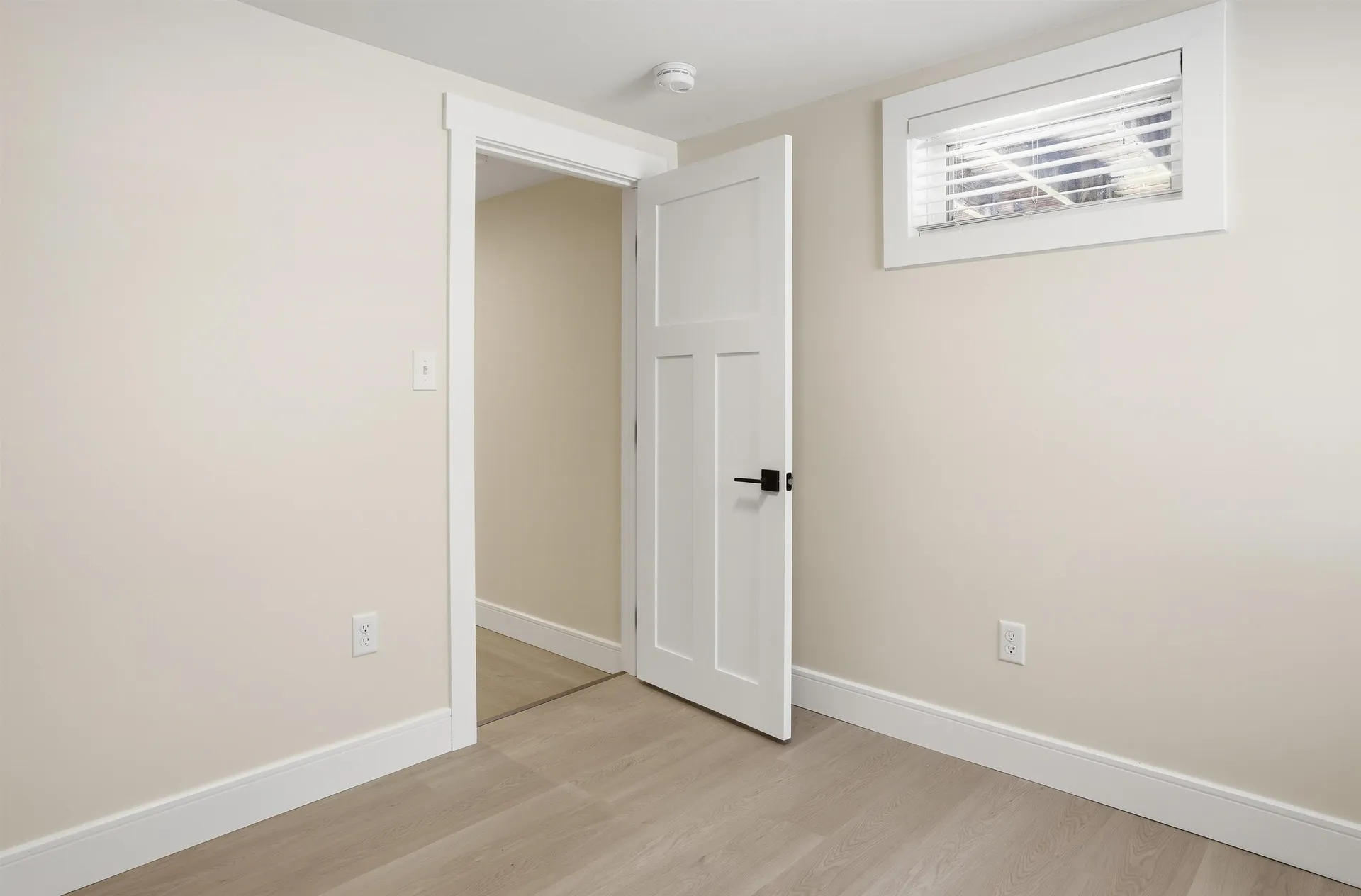 50 Cobbetts Pond Road Windham NH 03087