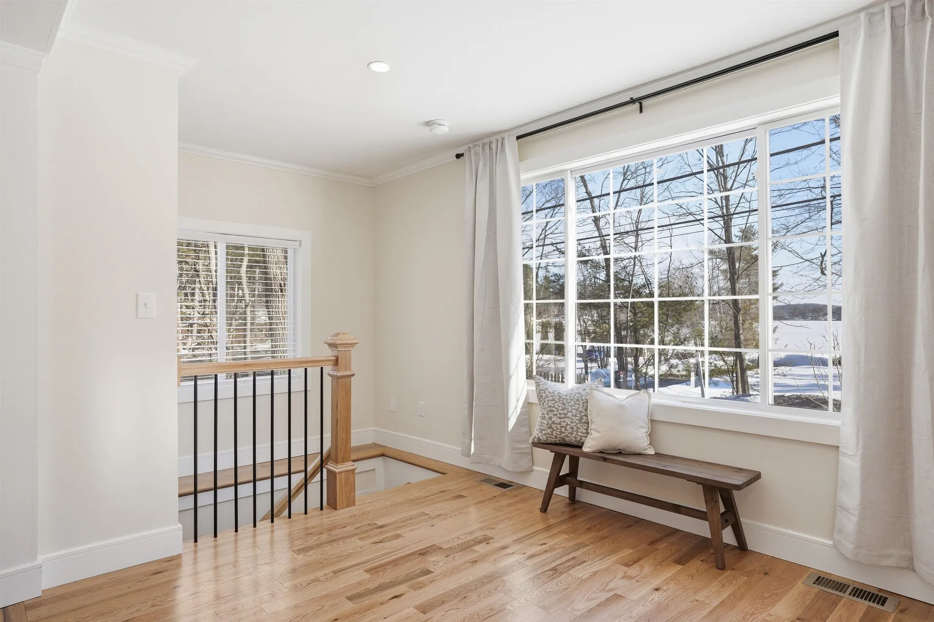 50 Cobbetts Pond Road Windham NH 03087