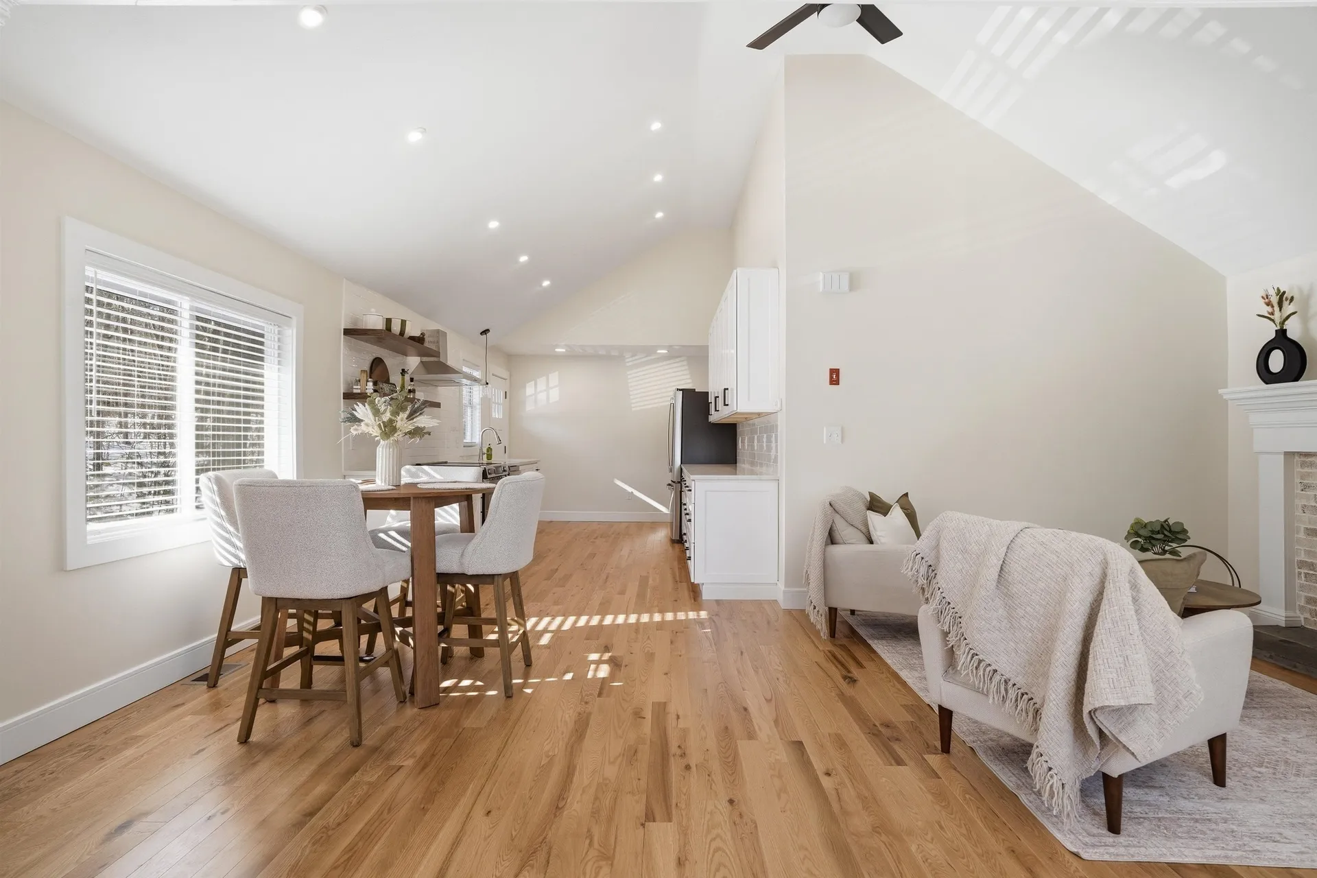 50 Cobbetts Pond Road Windham NH 03087