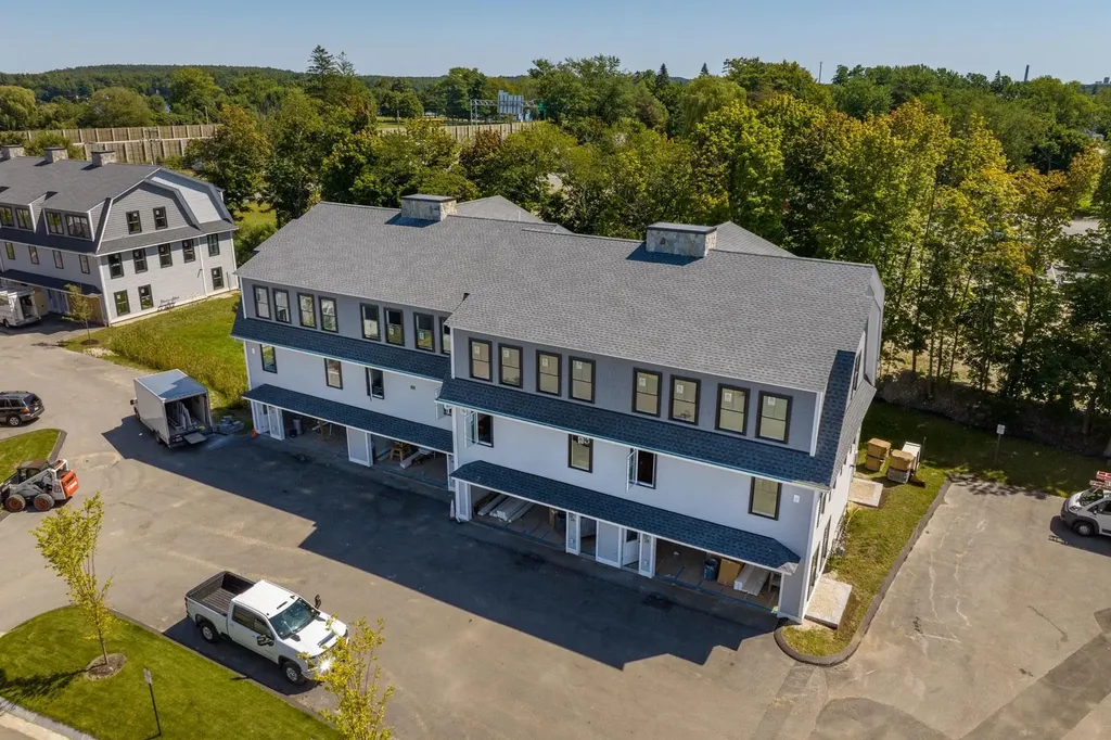 24 Little Bay Drive Dover NH 03820