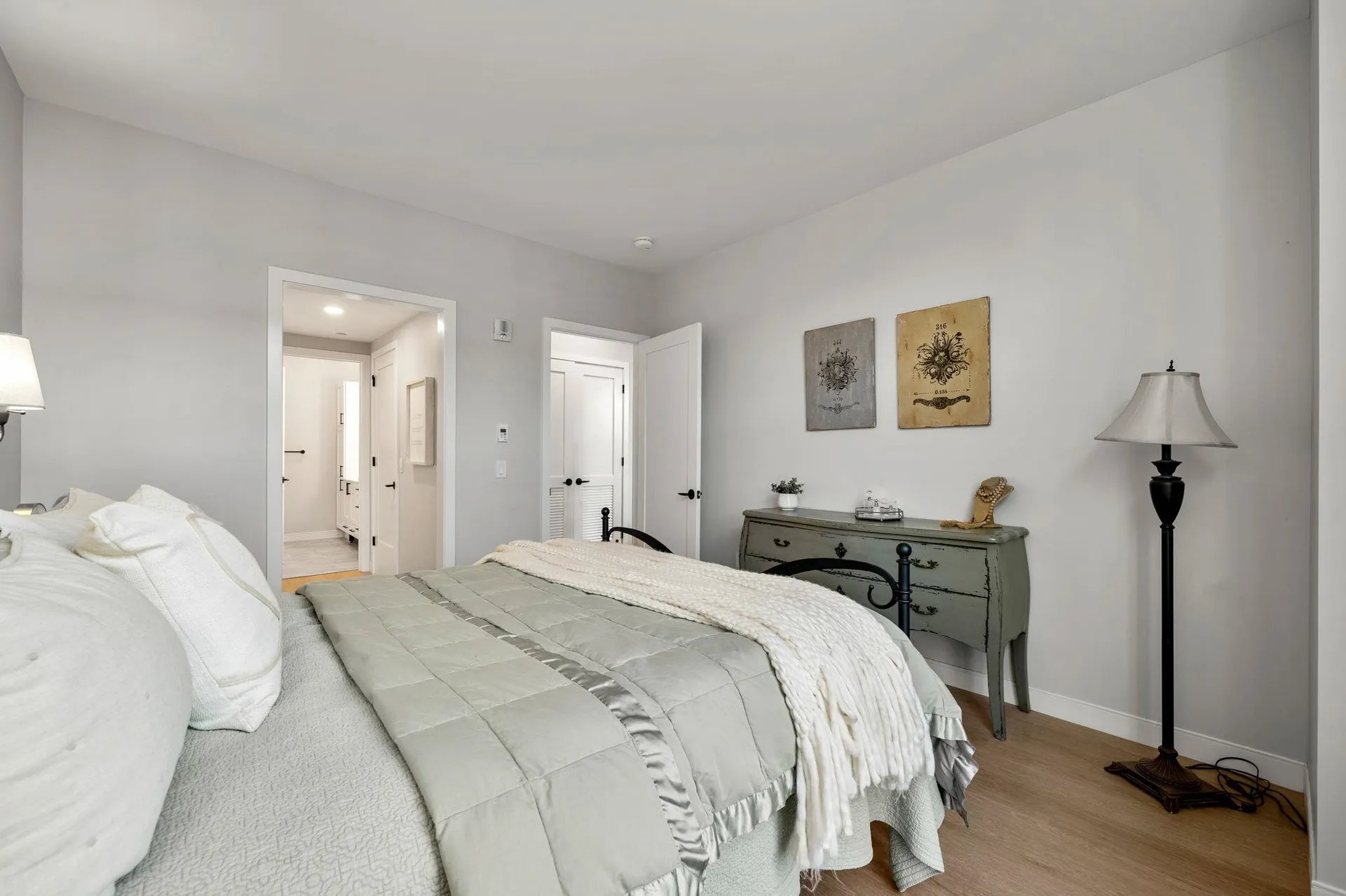 18 Artisan Drive Salem NH 03079