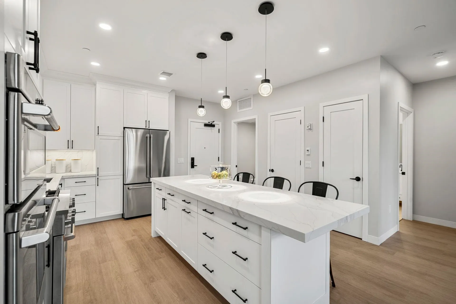 18 Artisan Drive Salem NH 03079