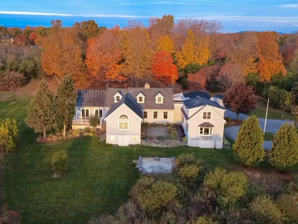 139 Southridge Road Shelburne VT 05482