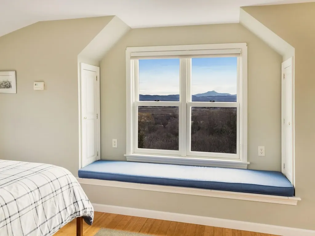 139 Southridge Road Shelburne VT 05482