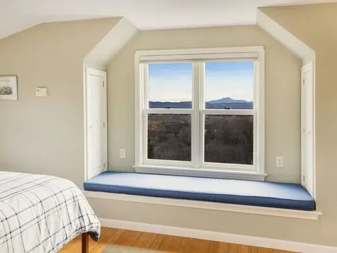 139 Southridge Road Shelburne VT 05482