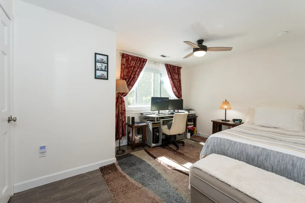 135 Amherst Street Amherst NH 03031