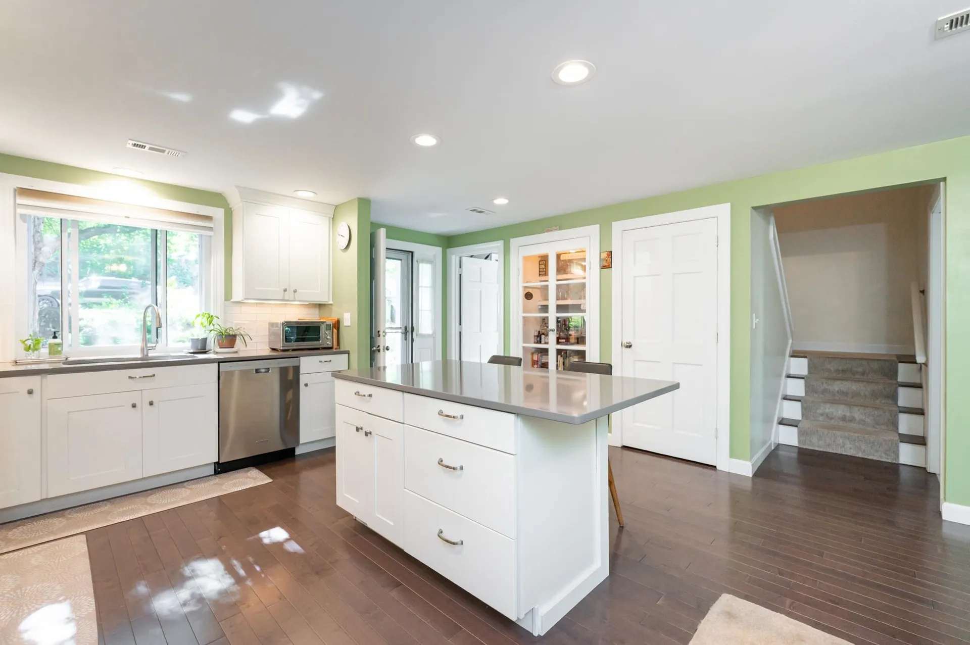 135 Amherst Street Amherst NH 03031