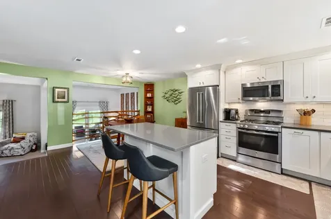 135 Amherst Street Amherst NH 03031