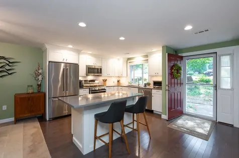 135 Amherst Street Amherst NH 03031