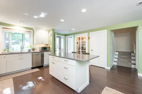 135 Amherst Street Amherst NH 03031