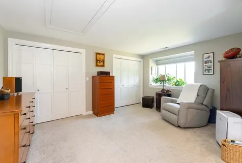 135 Amherst Street Amherst NH 03031