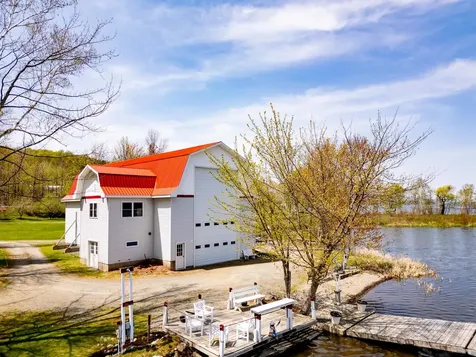 57A Farrants Point Newport City VT 05855