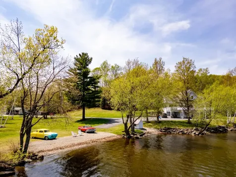 57A Farrants Point Newport City VT 05855
