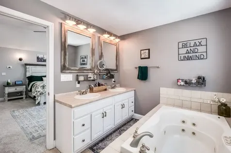 185 White Mountain Highway Milton NH 03851