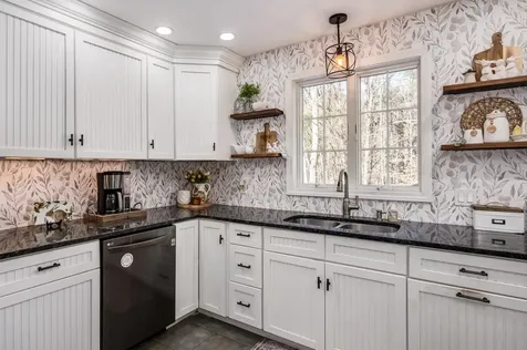 185 White Mountain Highway Milton NH 03851