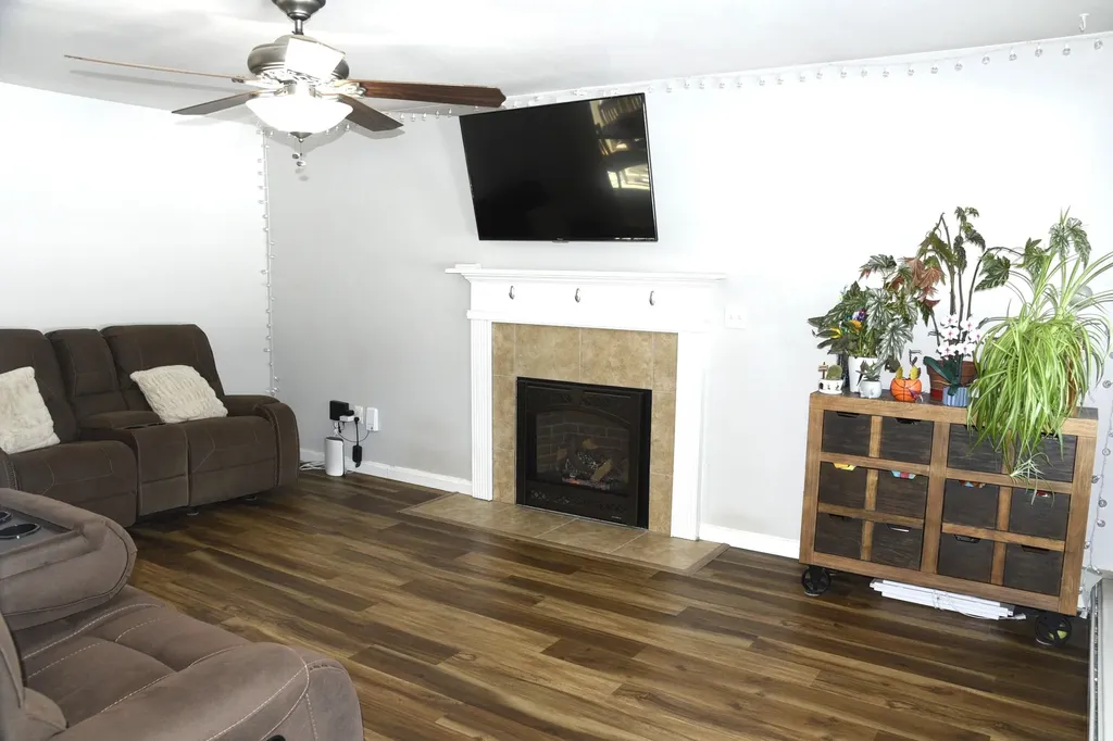 94 Autumn Lane Barrington NH 03825